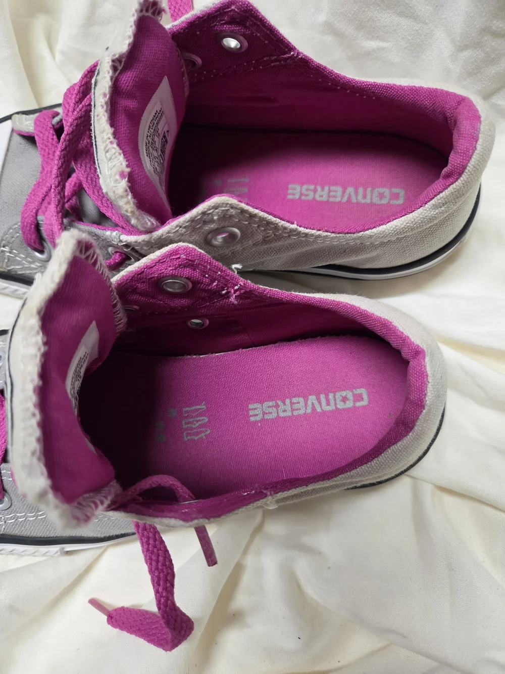 Converse All Star Kids Gray Canvas Sneakers with Pink Laces